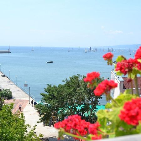 Family Hotel Magnolia Balchik Esterno foto