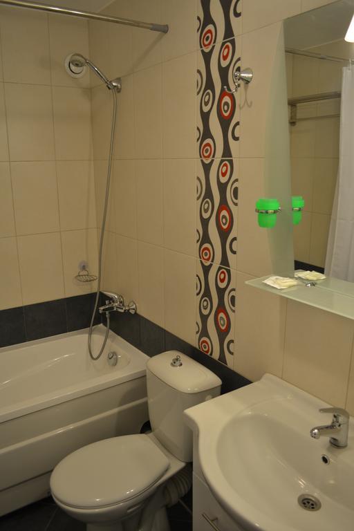 Family Hotel Magnolia Balchik Esterno foto